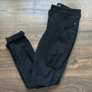 Women’s black distressed old navy high rise rockstar super skinny